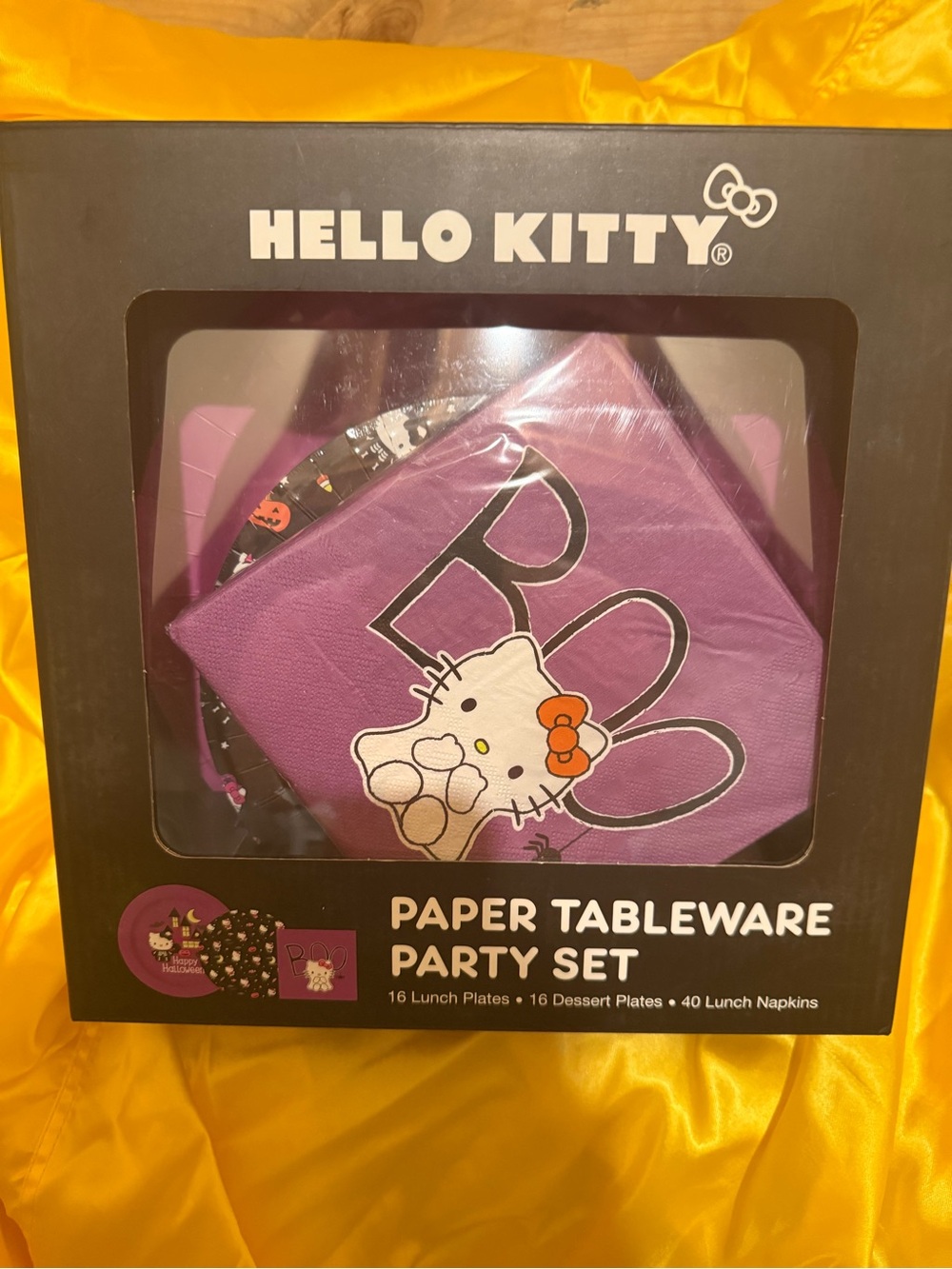 Hello Kitty Halloween Purple Paper Tableware Party Set-NWT!